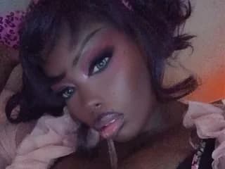 Chocolatemilkbaby WebCAM 