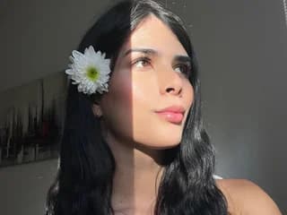 WebCAM of Lily_WellGifted