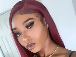 WebCAM of OfficialYazDior