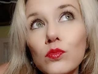 RhondaRavishing WebCAM 