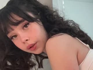 WebCAM of romie_rae